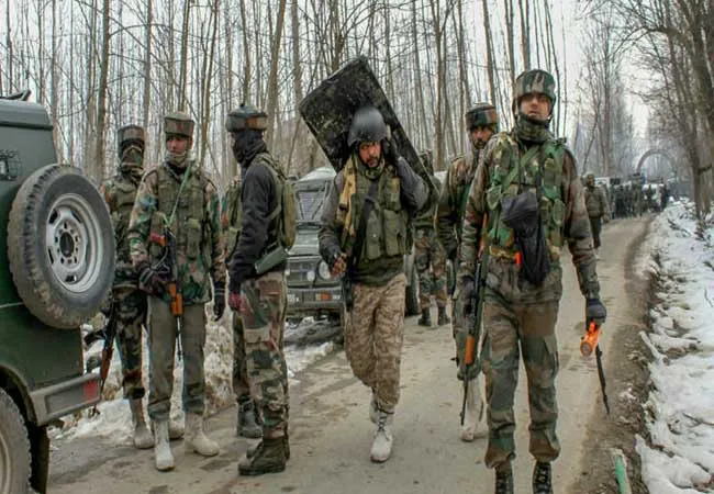 kashmir issues college and university students immediately going to native place
