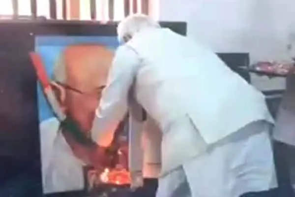 Kerala Palakkad Agathara Sabari Ashram Governor Arif Mohammad Khan incident