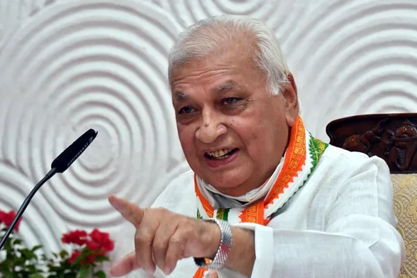 Kerala Governor allegation on Chief Minister Pinarayi Vijayan