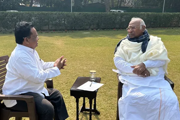 Mallikarjuna Karke advice for Constituencies contested by Congress in Tamil Nadu