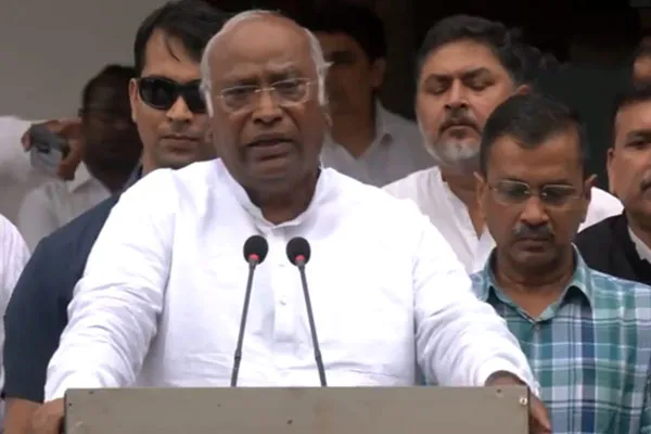 Mallikarjuna Kharge believes India alliance will definitely form the government