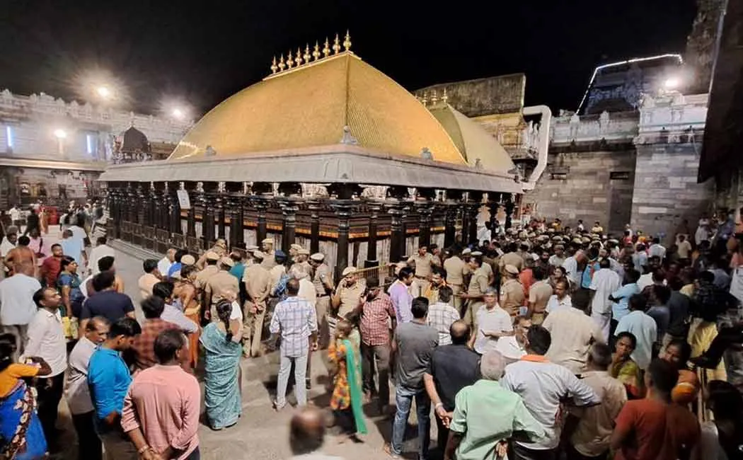 chidambaram natarajar temple issue