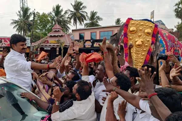 I will make full efforts to build a railway station K.N. Arun Nehru