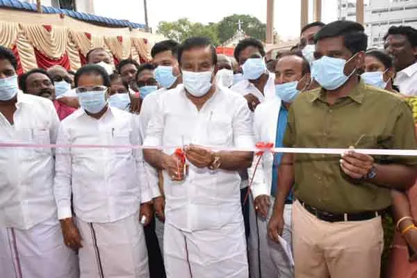 minister kn nehru press meet at mahatma gandhi govt hospital 