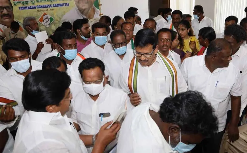 Congress pushes in presence of KS Alagiri!