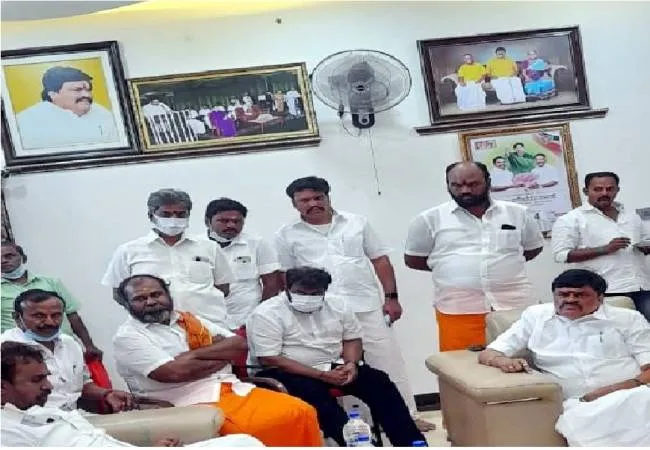 Former ministers who met Rajendrapalaji! - One and a half hour long talks!