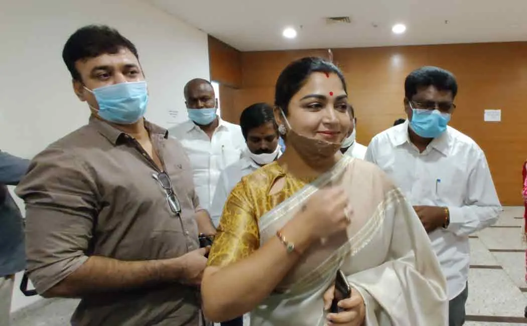Kushboo joined bjp 