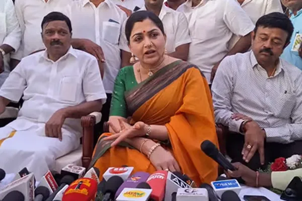 Khushbu, who criticized the Congress for They beg in the name of Kamaraj