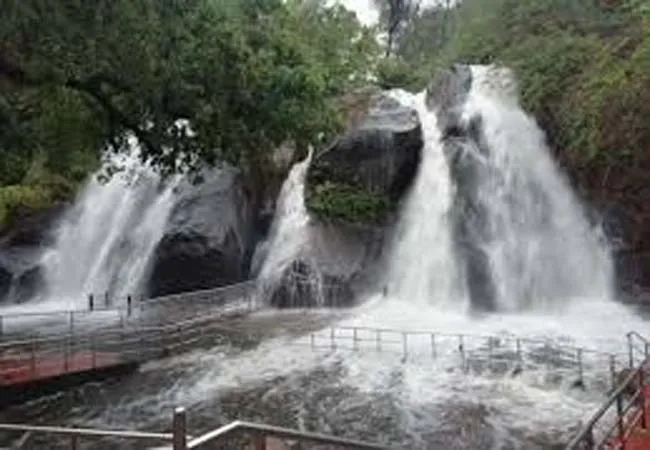 nilgiris districts heavy rain flood 