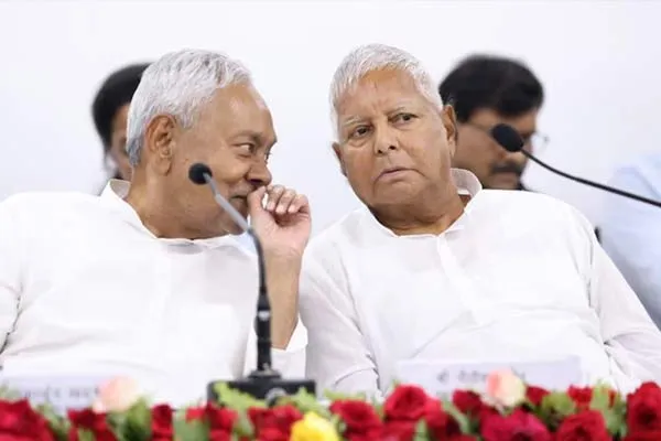 Lalu Prasad Call Nitish Kumar to join India's alliance in bihar