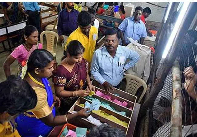 thiruvallur district local body election dmk party 