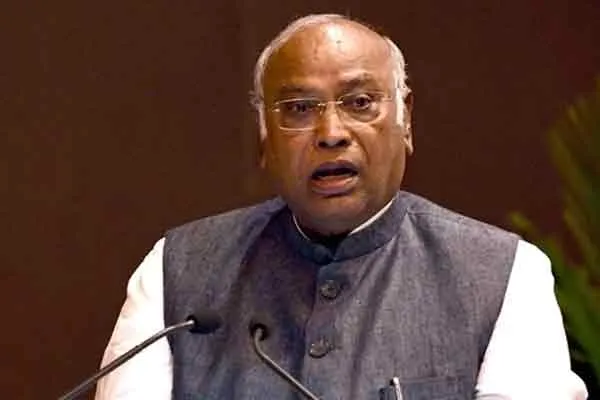 Mallikarjuna Karke confirmed If the Congress comes to power, the cylinder price will be Rs. 500