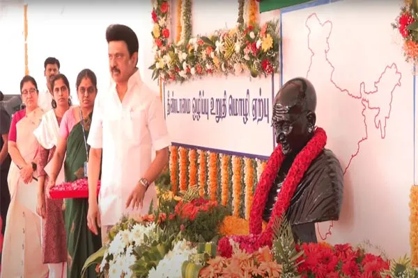 Gandhiji Memorial Day: CM Tribute Acceptance of pledge of abolition of untouchability