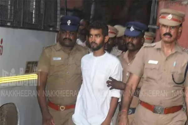 Lawyer withdraws from Mahavishnu case