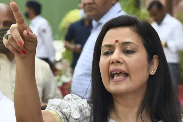 Mahua Moitra  criticized modi about gujarat  riot 