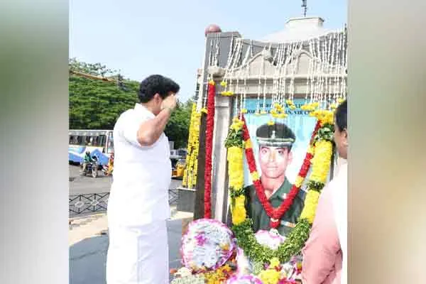 trichy major saravanan anniversary pay tribute minister anbil mahesh poyyamozhi 