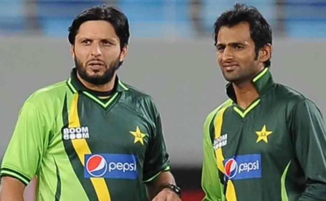 wasim akram about shoaib malik farewell match