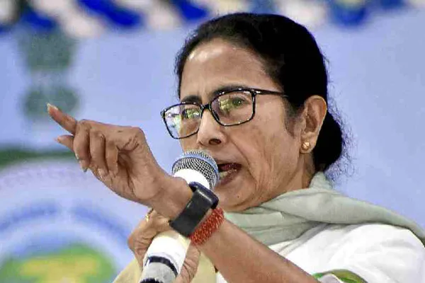 Mamata banerjee assured no alliance congress in west bengal