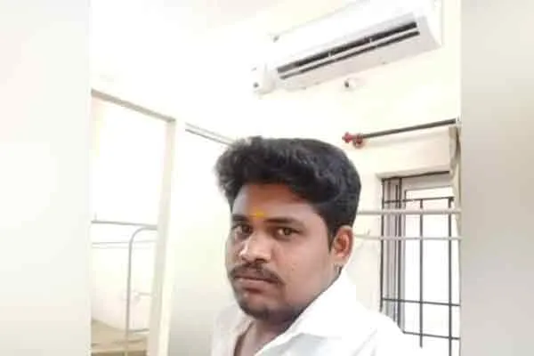 trichy manapparai bakery worker online game incident 