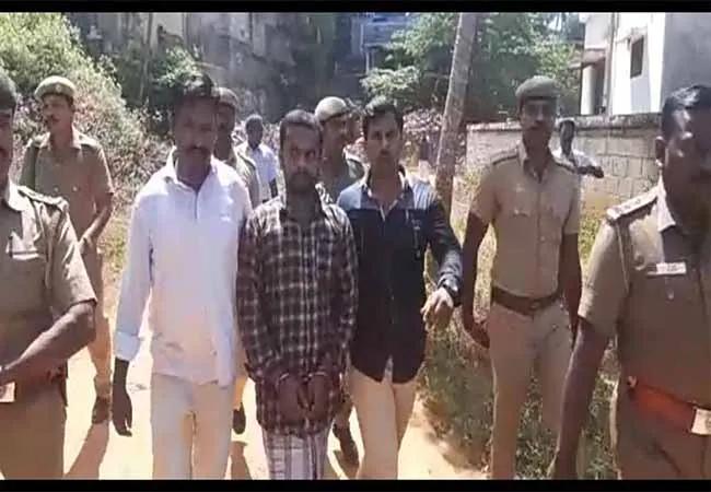 kanyakumari district ssi wilson incident abdul sameem home raid police 