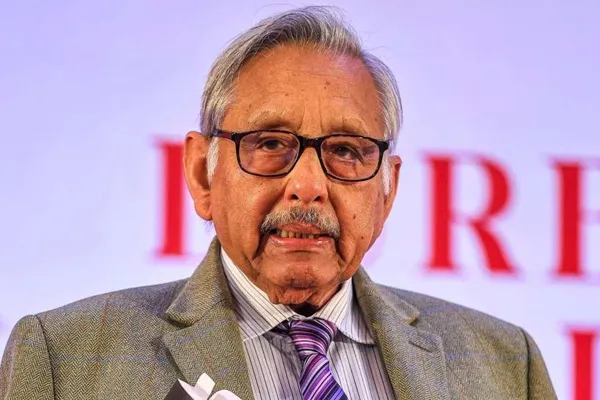 Mani Shankar Aiyar is in controversy again for speech about china