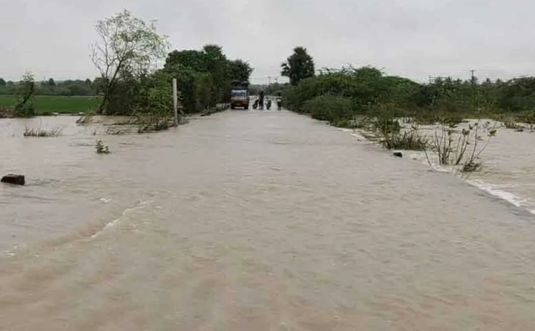 More than ten villagers affected by rain floods