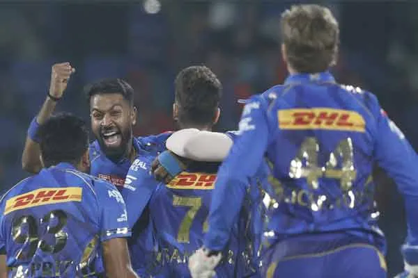 MI vs DC Mumbai Indians beat Delhi to win
