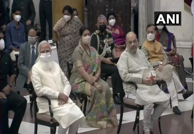 President Ram Nath Kovind arrives at Rashtrapati Bhavan for the swearing-in ceremony of 43 new ministers