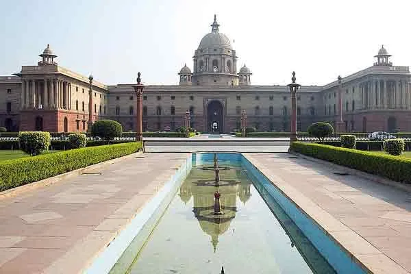 Ministry of External Affairs warns Indians living in Canada
