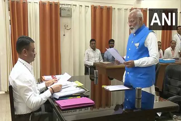 Prime Minister Modi filed nomination