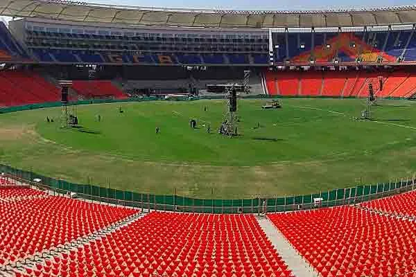 Threatening to blow up Narendra Modi stadium in ahmedabad
