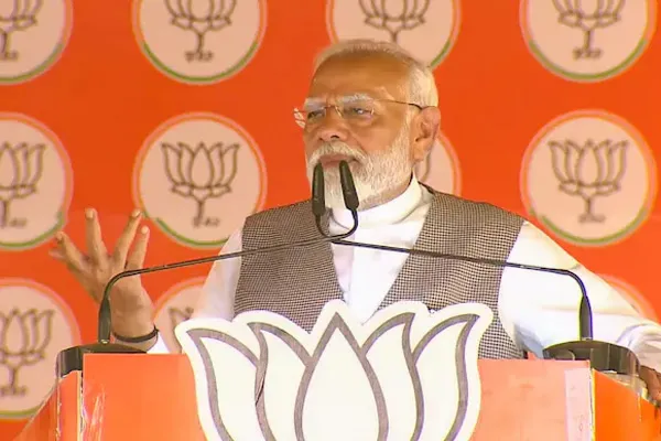 PM Modi criticism on Pakistan has a begging bowl in its hands