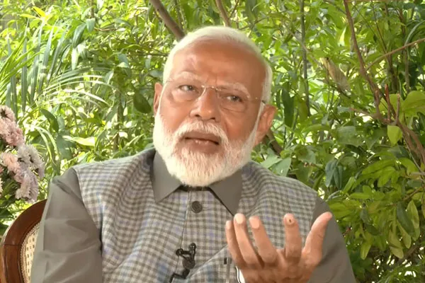  PM Modi said I want to learn the good things Congress has done