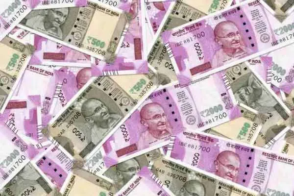 Rs 19 lakh 70 thousand fraud to buy government jobs ..