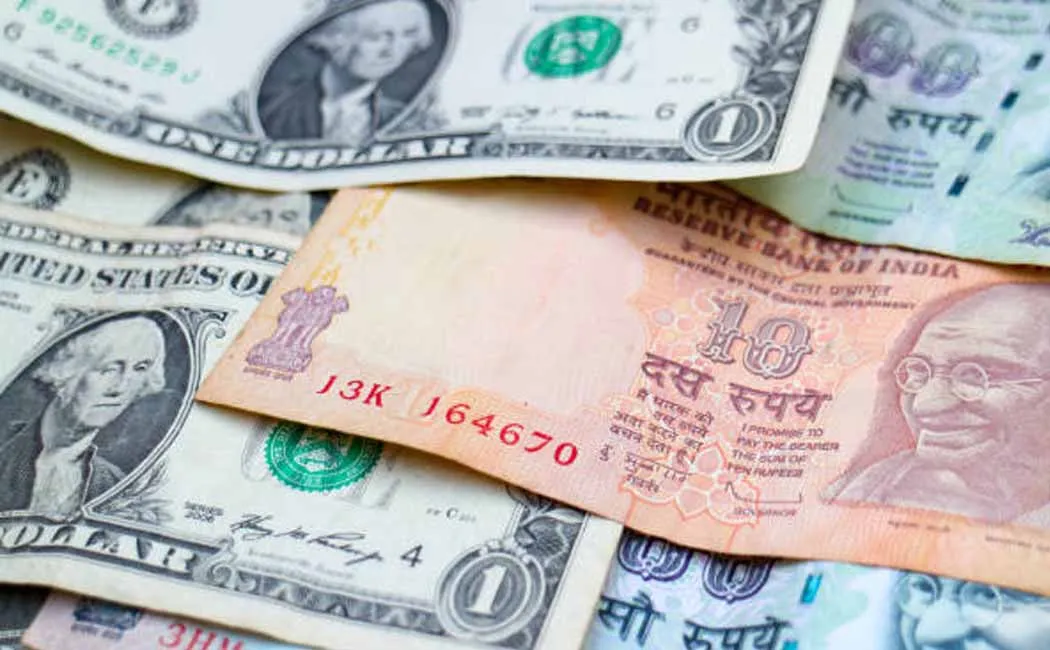 An unprecedented fall in the value of the rupee against the dollar!