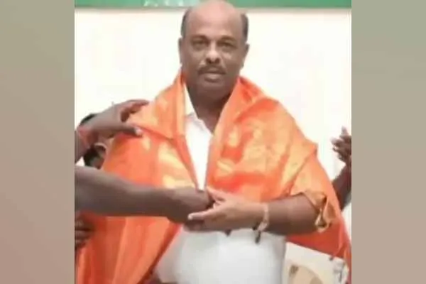 M.R. Vijayabaskar  brother sentenced to police custody