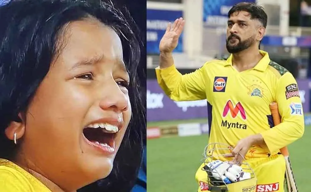 Dhoni made surprise to tearful young fans