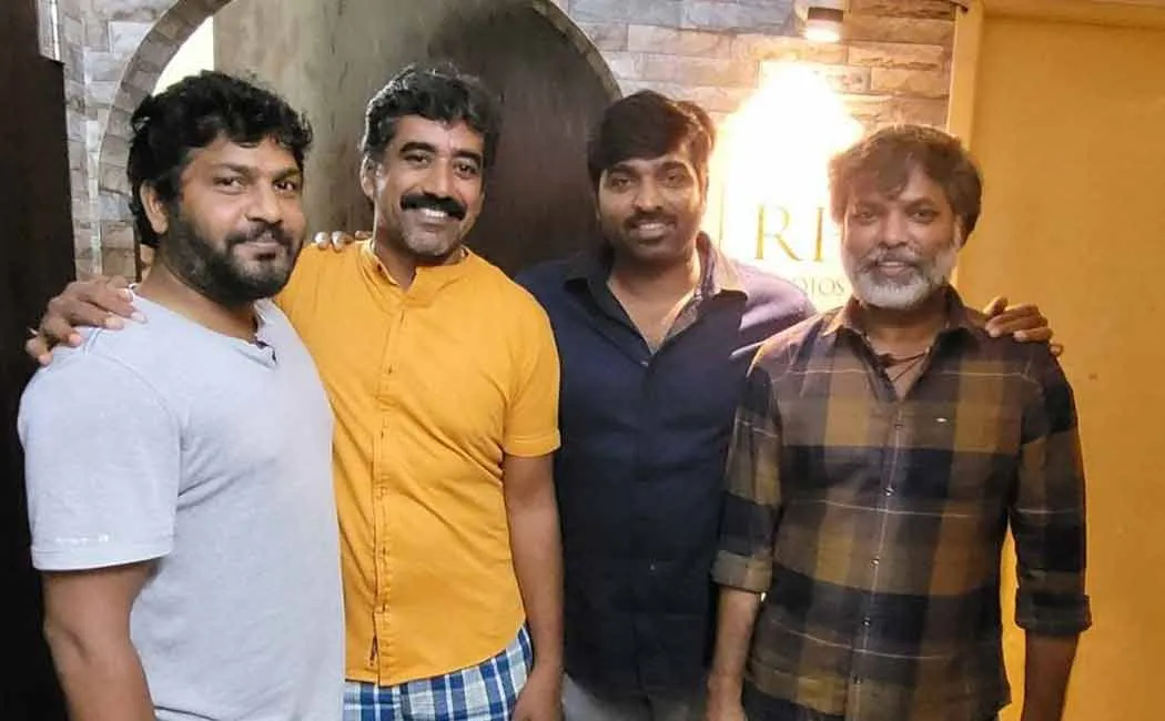 Vijay Sethupathi has finished dubbing mumbaikar movie 
