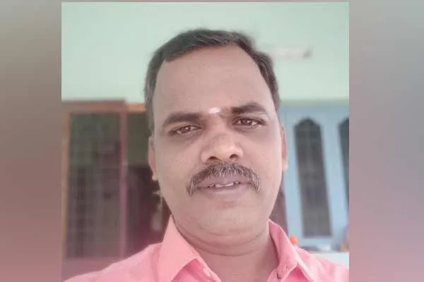 Salem kondappanayakkanpatti government school teacher suspend 