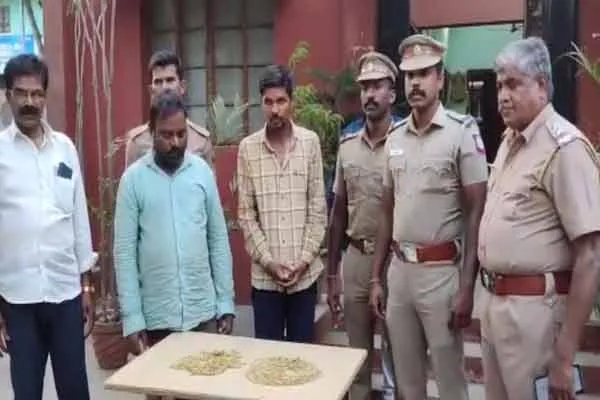 mayiladuthurai fake gold issue two persons arrested by police 