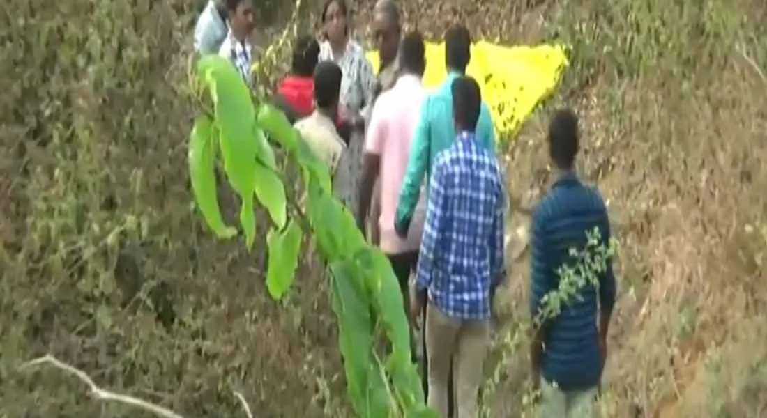  10 Class student was sexually abused and buried in the runway; 5 people arrested