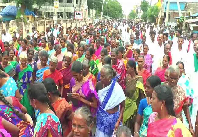 nagai Farmers' rally 'Escape District Collector hydrocarbon project