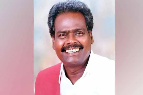 Nagai MP Selvaraj was laid to rest with the respect of the govt