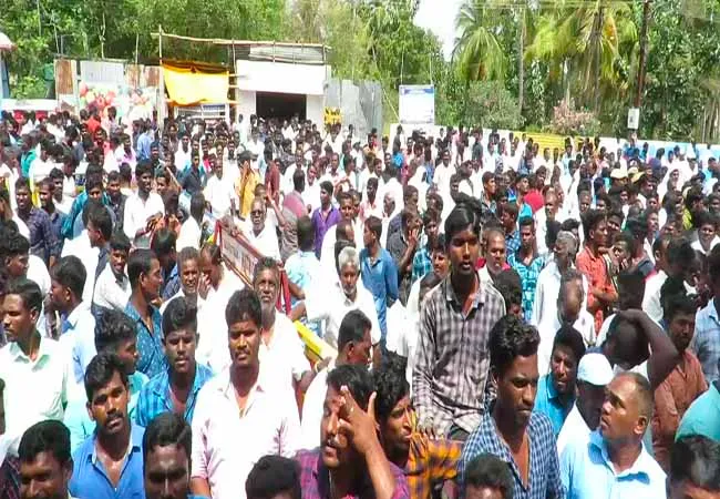nagai collector office fishermans officers, police 