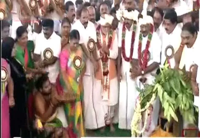 namakkal medical college cm palanisamy and ministers 