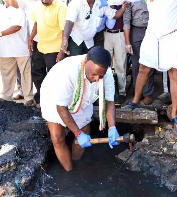 Narayanasamy