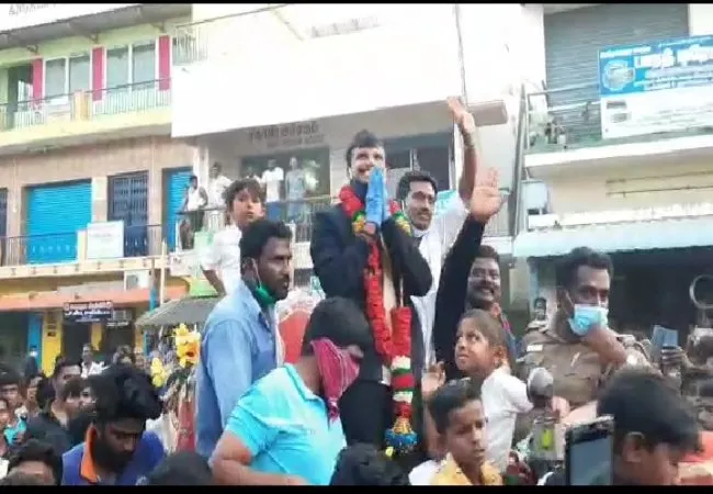 india cricket team player natarajan arrives native in salem district 