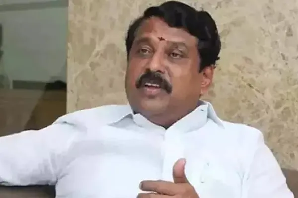 Case against Nayinar Nagendran!