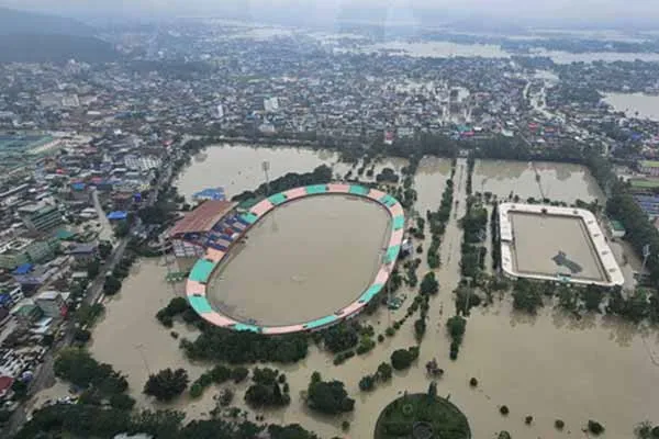 Floating Northeast States; Intensive rescue work