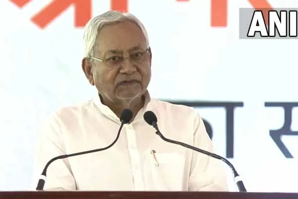 A tense political environment; Bihar Chief Minister Nitish Kumar to meet the Governo